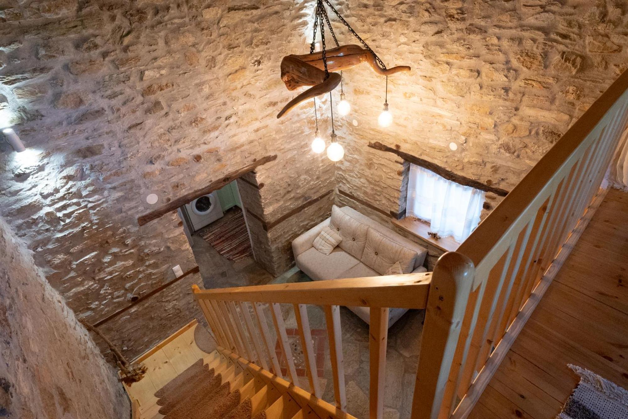 Aristoteli'S Stone House Makriráhi Kültér fotó